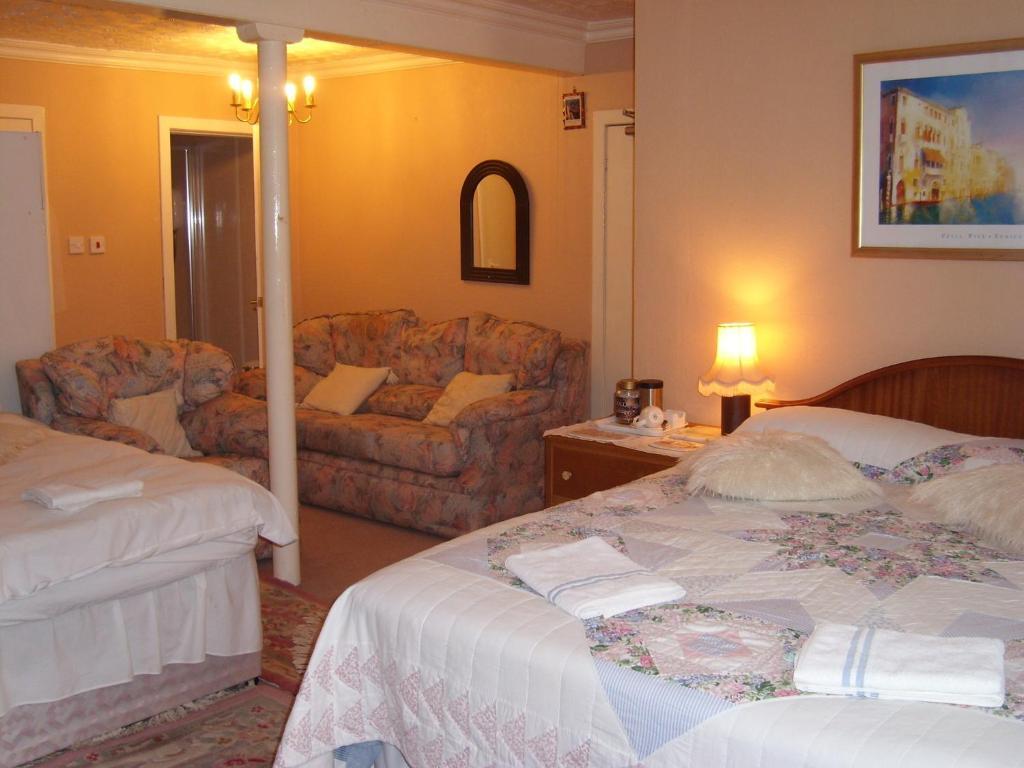 Roxburghe Guest House キンロス エクステリア 写真